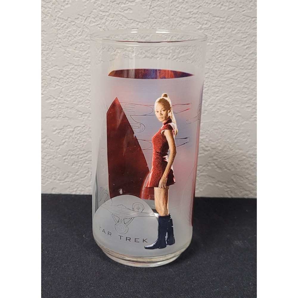 Burger King Star Trek 2008 Paramount Pictures Glass Featuring Uhura